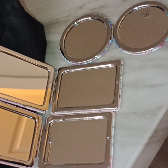 Mirrors - Picture 2 of 2